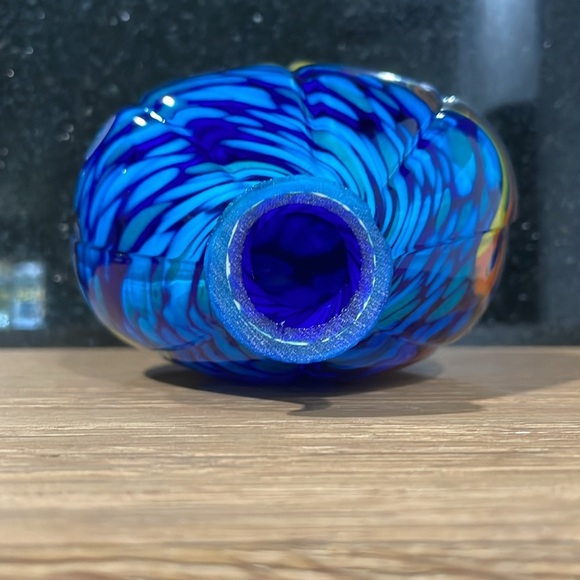 Beautiful Murano Glass Blue Multicolor Small Vase - Picture 6 of 11